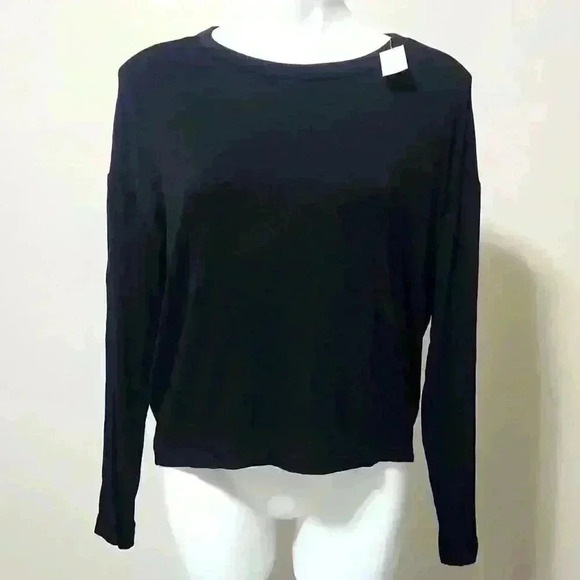 Banana Republic Active Boat Neck T-Shirt - Picture 2 of 8